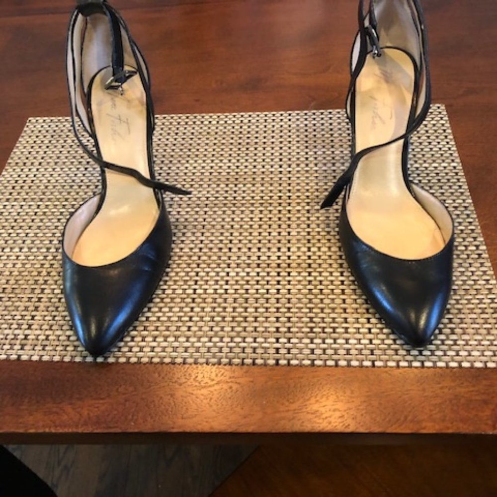 Women Size 8.5 Black Marc Fisher Heels